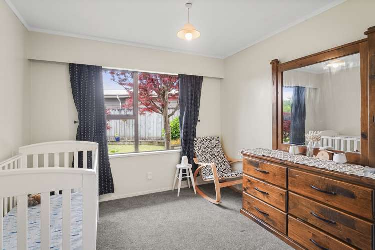 83 Carlyle Street Leamington_9