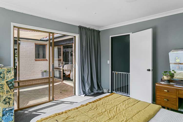 17 Macdonell Street Hilltop_19