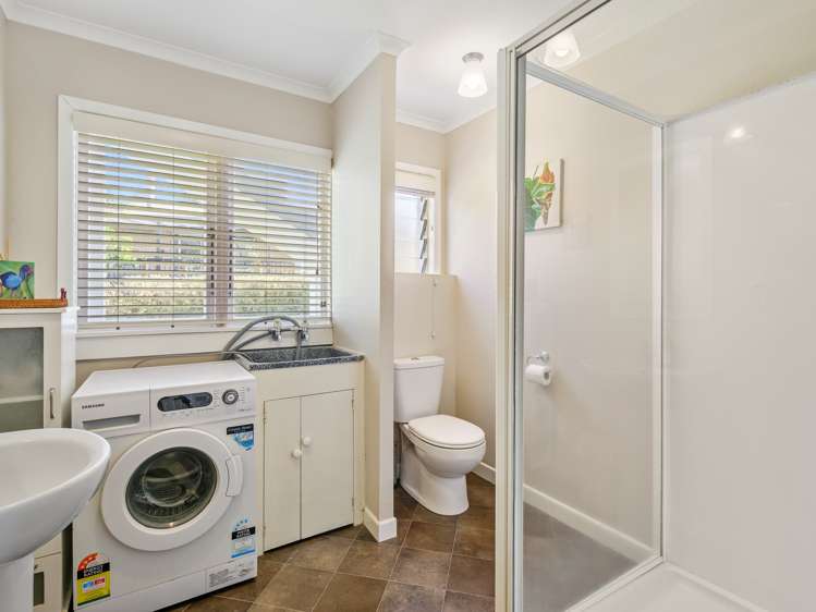 24 Montgomery Road Judea_17