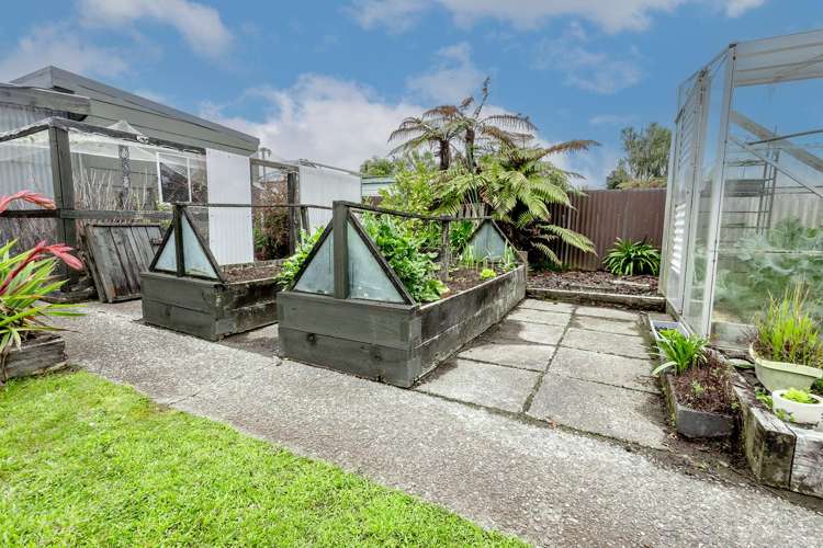 79 Livingstone Street Hokitika_28