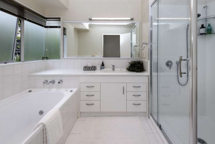 10 Paparoa Road Cockle Bay_16