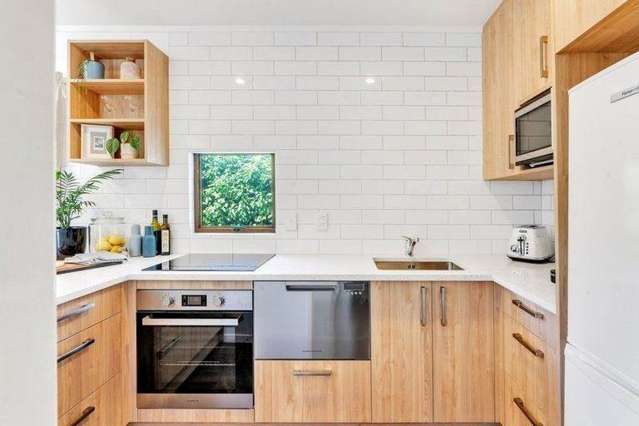 8/17 Coyle Street Sandringham_1