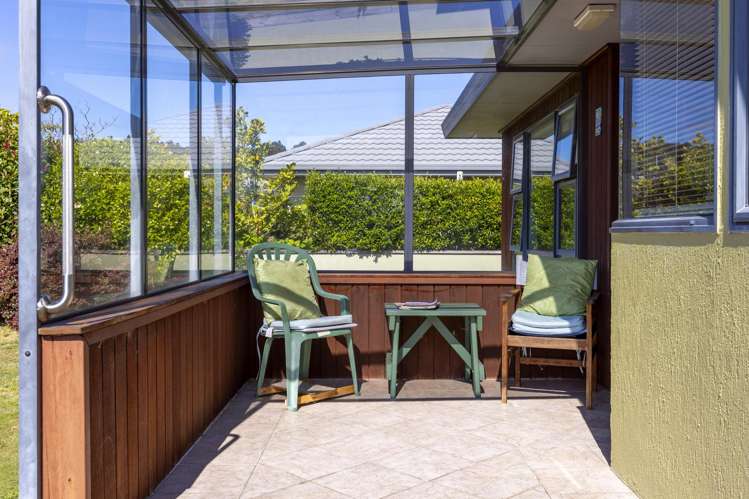 14 Fairview Terrace Waipahihi_4