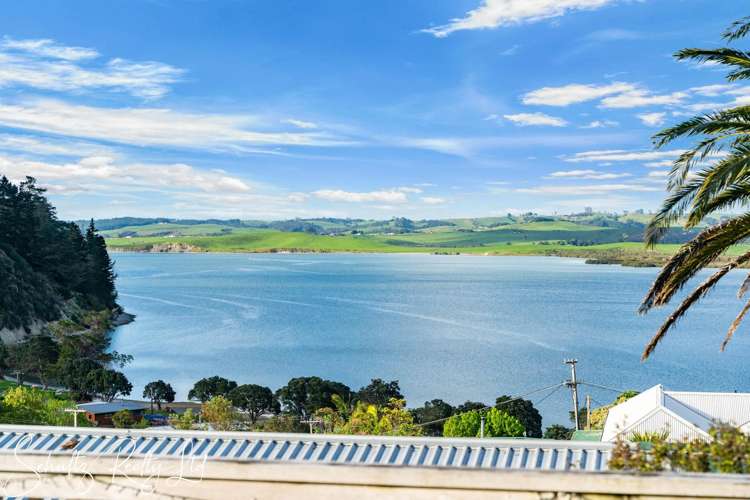 23 Oxford Street Whakapirau_15