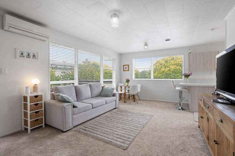 30A Thorburn Avenue Red Beach_4