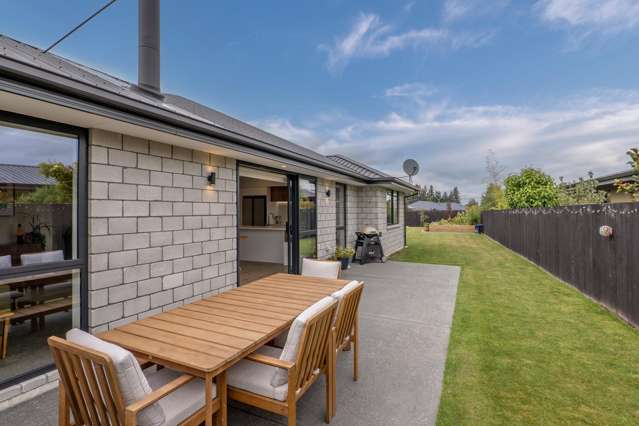 Cosy winters and easy living in Gleniffer Place