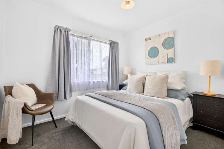 14 Hikurangi Street Te Atatu Peninsula_9
