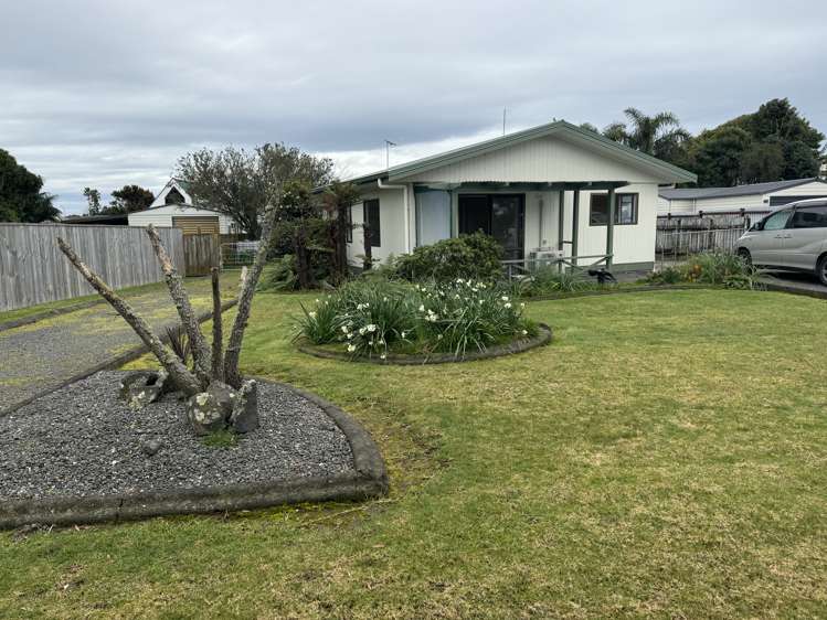 57 Stevenson Road Clarks Beach_1