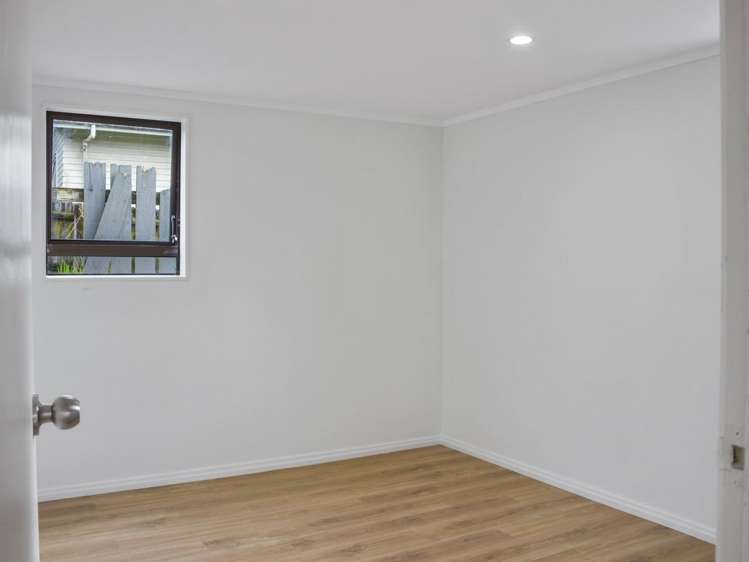  30 Mcquarrie Avenue Wattle Downs_12