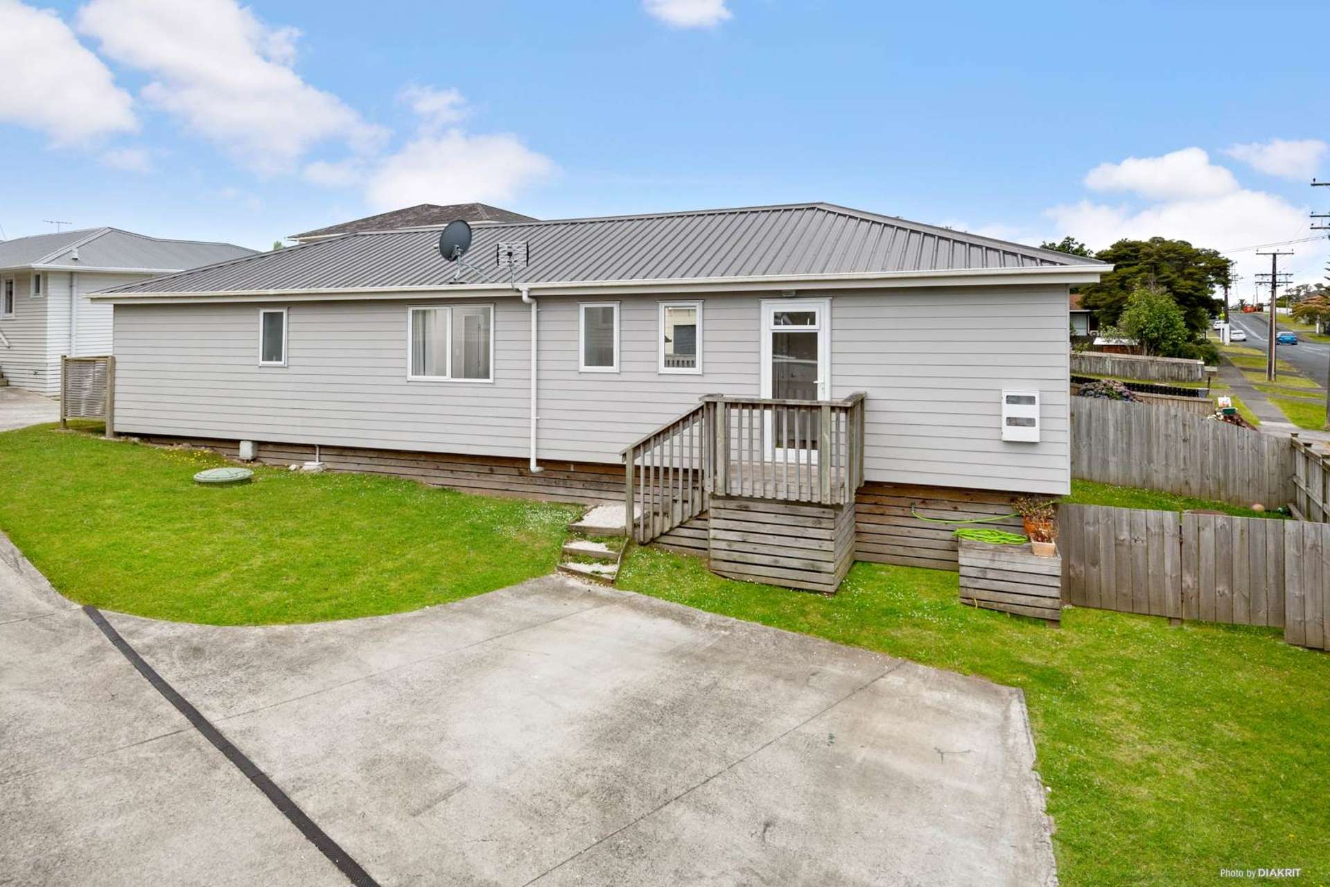 22a Roberts Road Te Atatu South_0