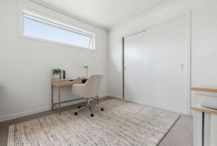 103 Awataha Crescent Pyes Pa_19