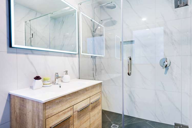 41 Bushfield Drive Flat Bush_19