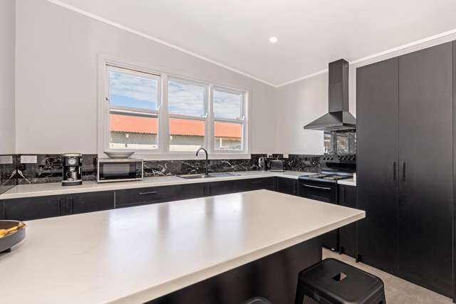 11 Endcliffe Road Kaiti_2