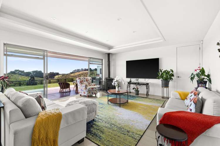 35 Quarry Ridge Poraiti_1