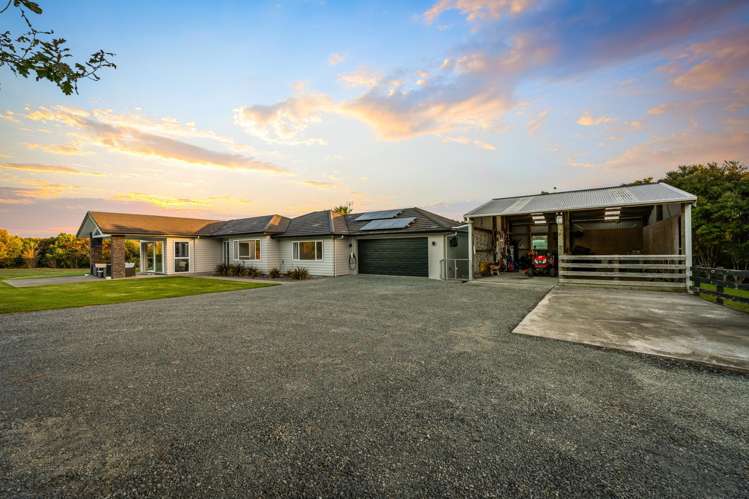1 Ngaire Close Wainui_30