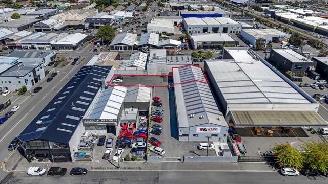 Sydenham warehouse with secure yard
