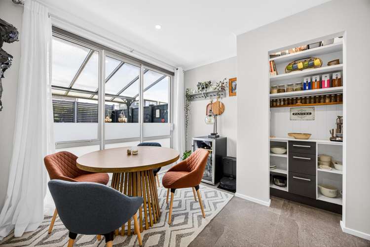 28 Taitonga Lane Stanmore Bay_4