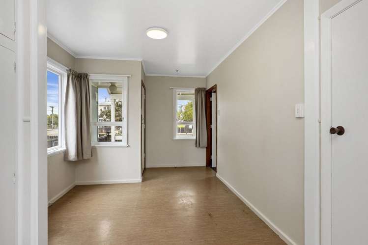 141 Hampshire Street Aranui_4