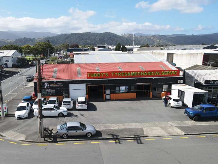 77 Whakatiki Street_0