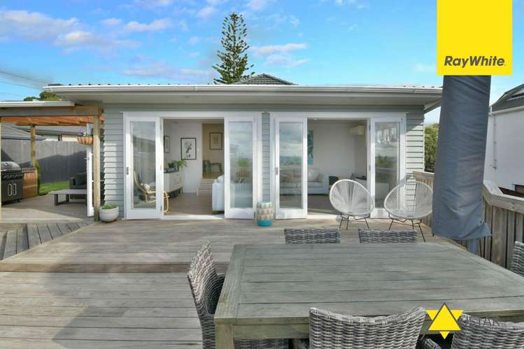 462 Whangaparaoa Road_0
