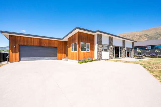 7 Macandrew Lane Wanaka_1