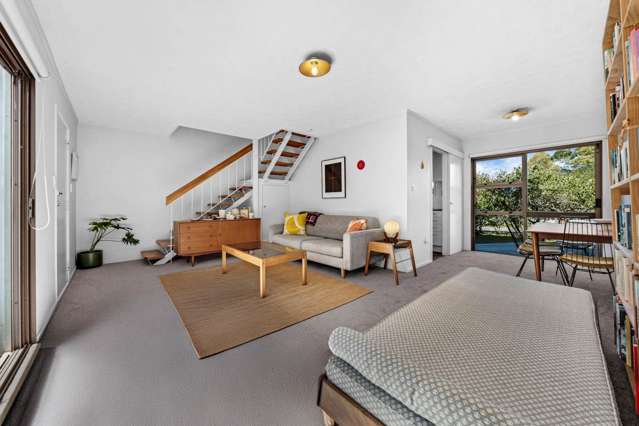 2/151 Blockhouse Bay Road Avondale_4