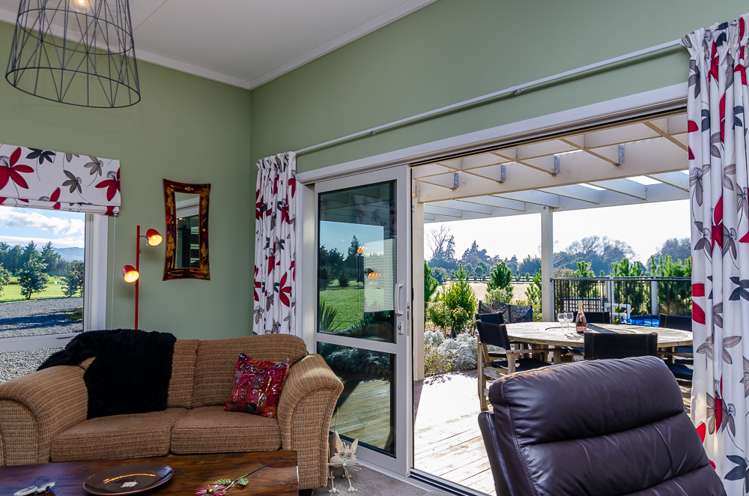 43 Andersons Line Carterton_7