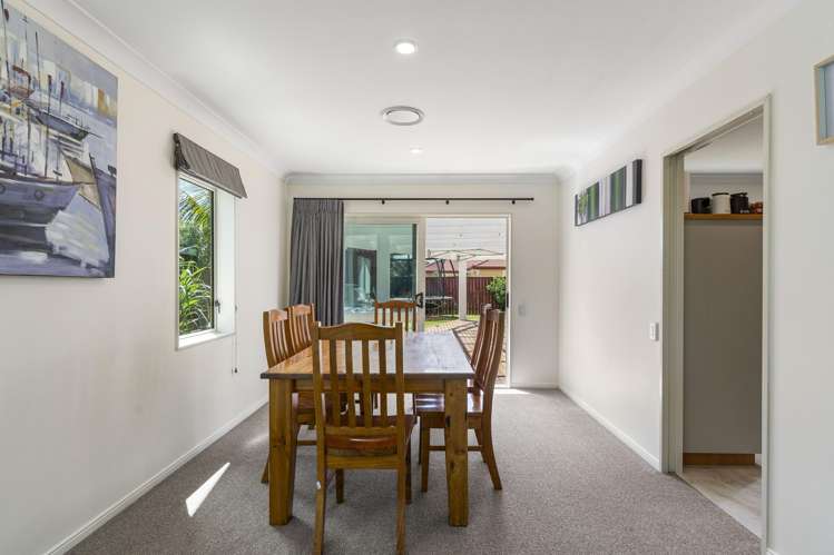 7 Croftview Road Wattle Downs_3