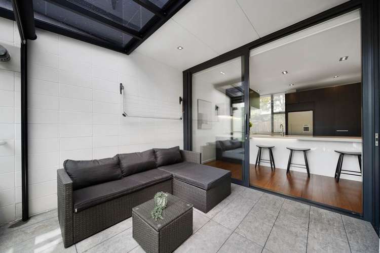 43 Scarborough Terrace Parnell_8