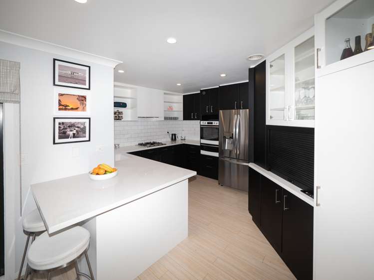 7 Claverton Grove Churton Park_7