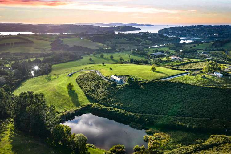 79 Sharp Road Matakana_41