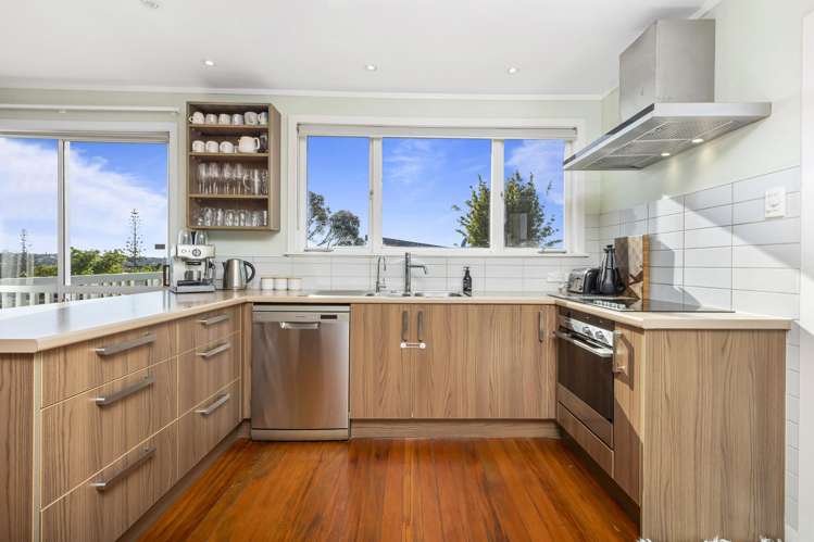 16 Pine Avenue Henderson_3