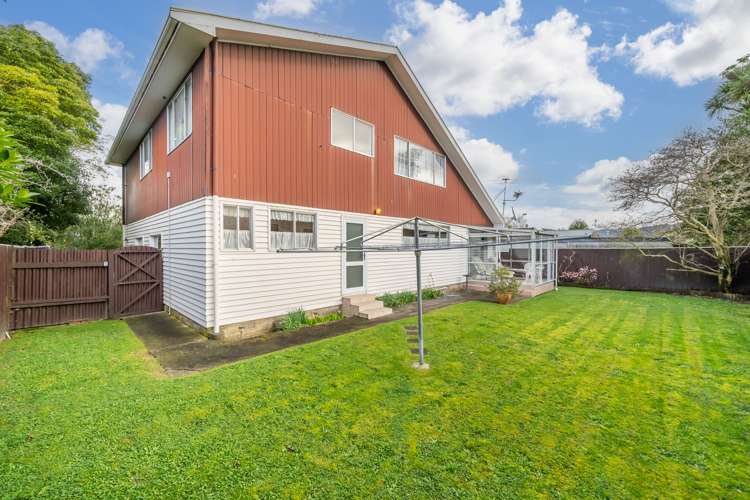 75 California Drive Totara Park_14