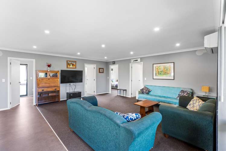 22 Kiharoa Street Otaki Beach_20