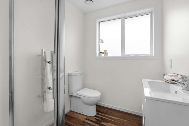 6 Johnston Grove Taita_9