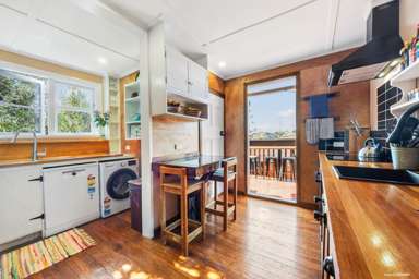 82B Garfield Road_3