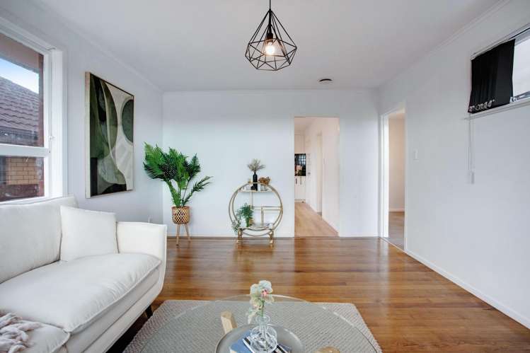 52 Hall Avenue Mangere_2