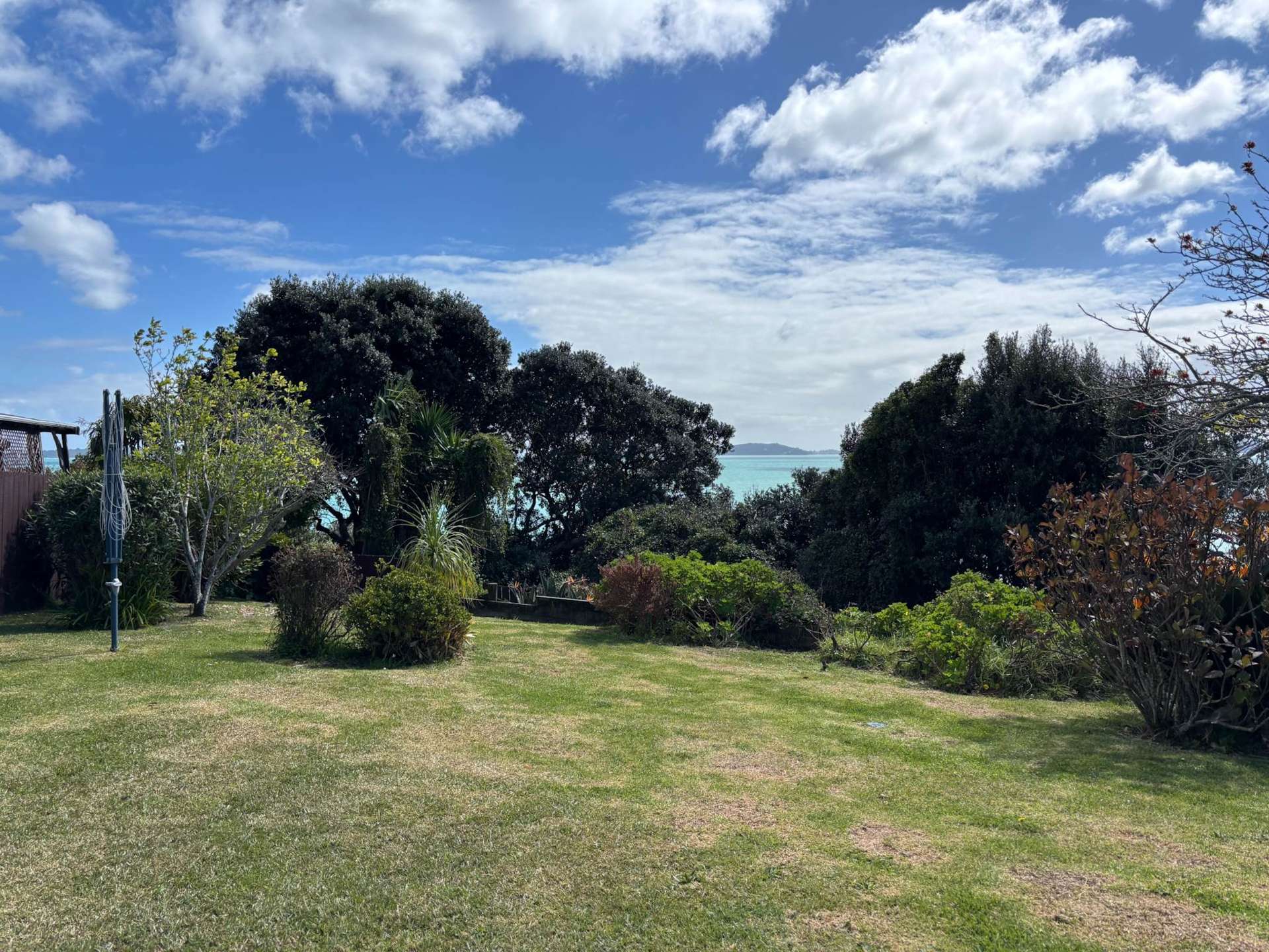 27 Ealing Crescent Beachlands_0