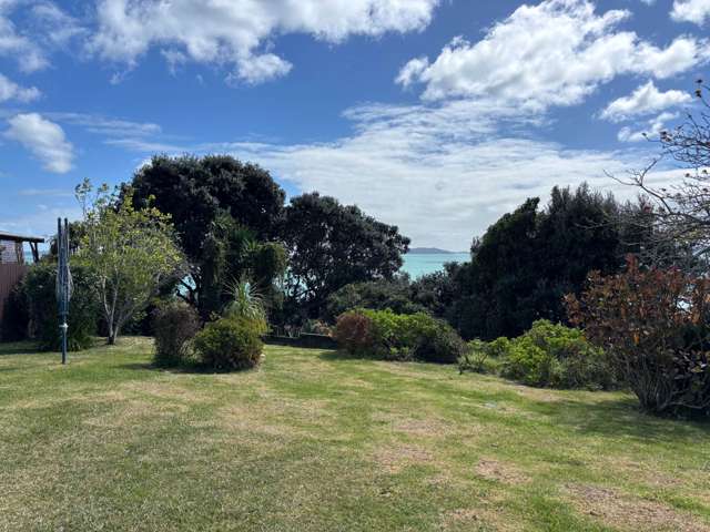 Coastal Living in the Heart of Beachlands