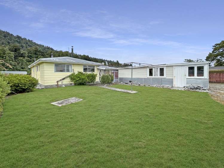 74 Main Road Hari Hari 1850_14