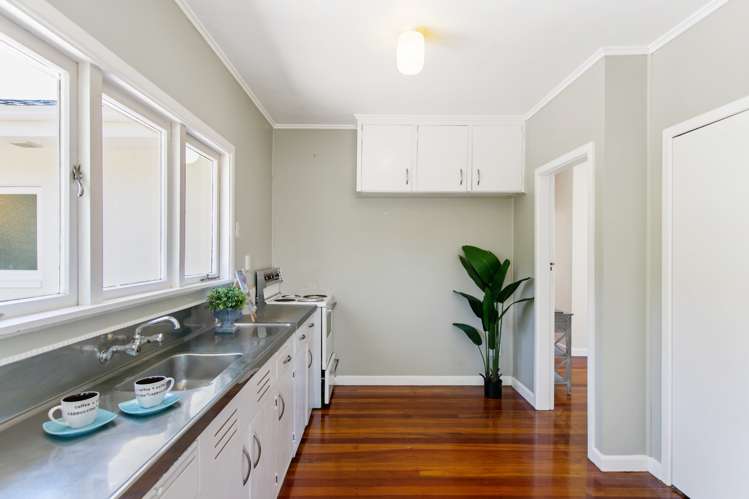 140 Paihia Road One Tree Hill_11