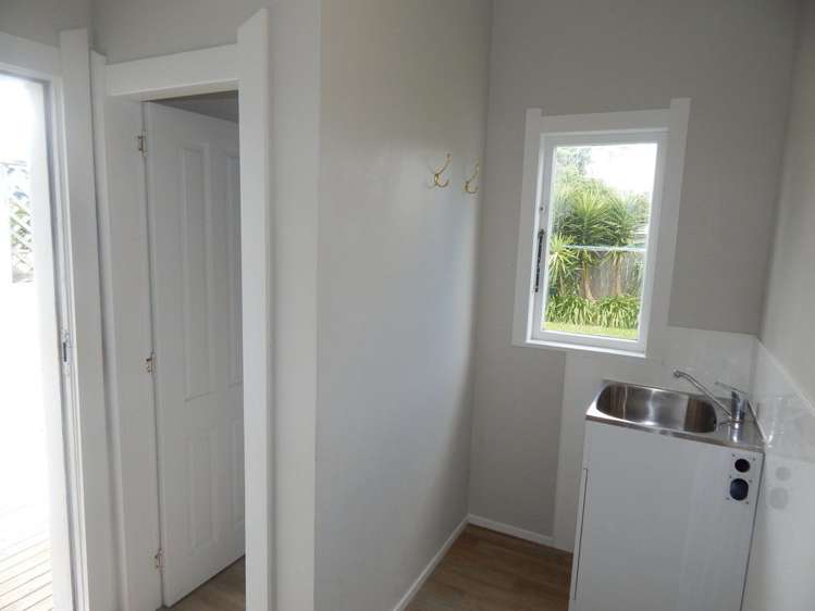 39a Moa Street Alicetown_9