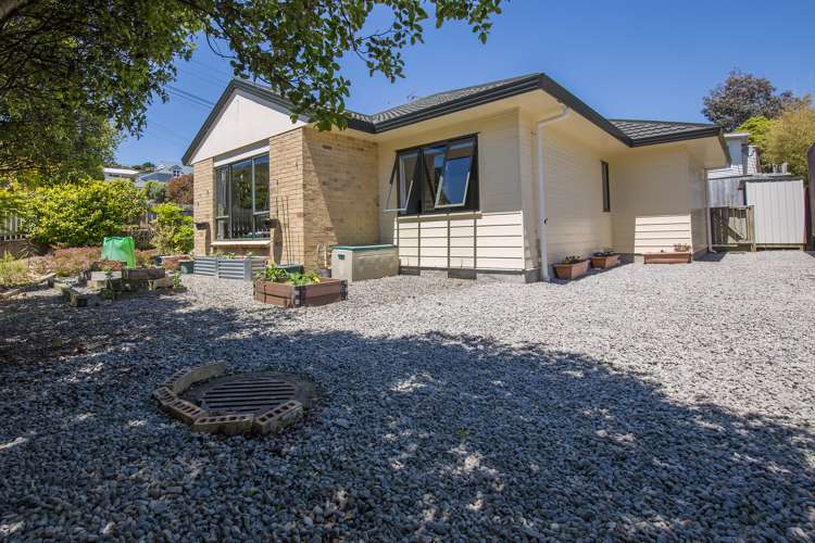 5 Ranui Terrace Tawa_10