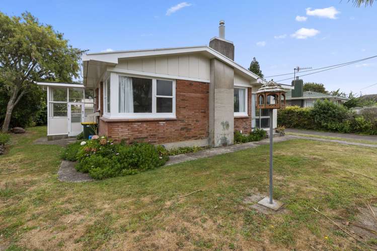 7 Elliott Crescent Owhata_1