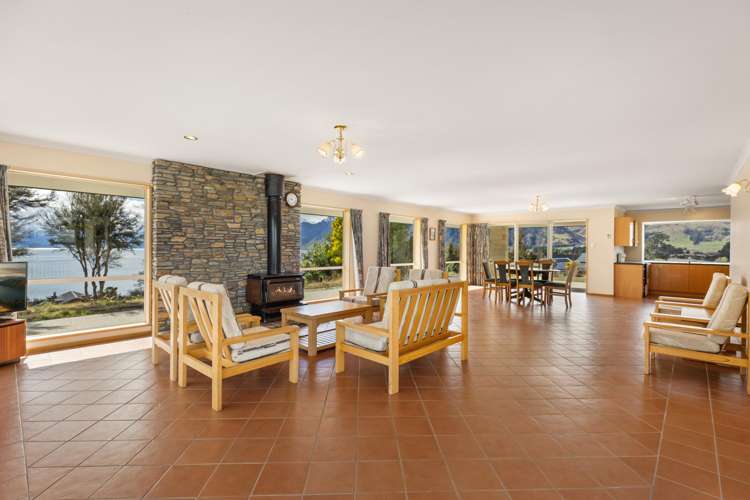 195 Lakeview Terrace Lake Hawea_11
