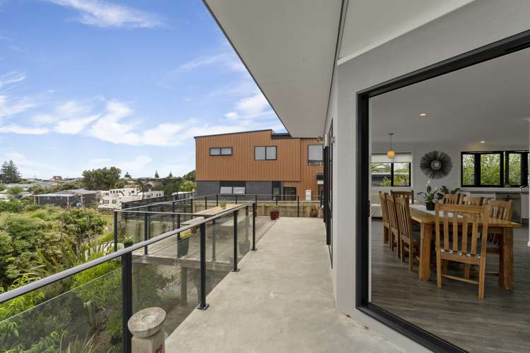 14 Duncans Way Otaki Beach_18