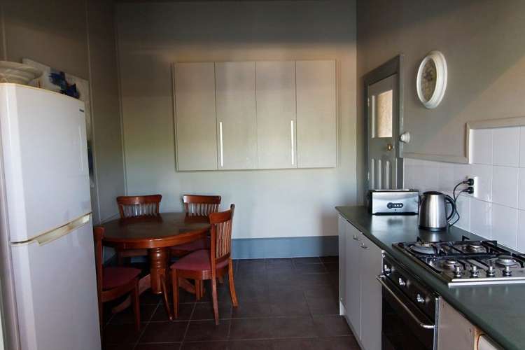 58 Hills Road Edgeware_6