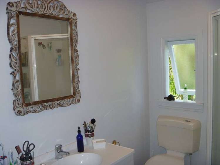 8b Somerset Avenue Newtown_1