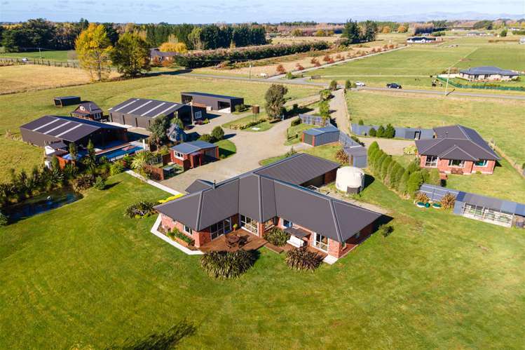 42 Mountvista Road Fernside_37