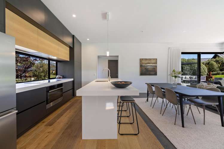 6 Pendeen Crescent Jacks Point_9